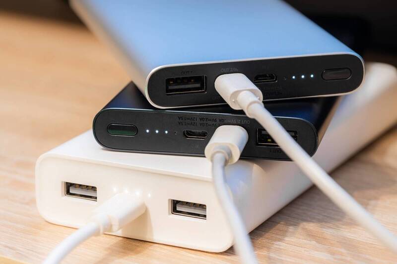 Відключення світла 4 обов’язкові товари у вашому асортименті-power-banks