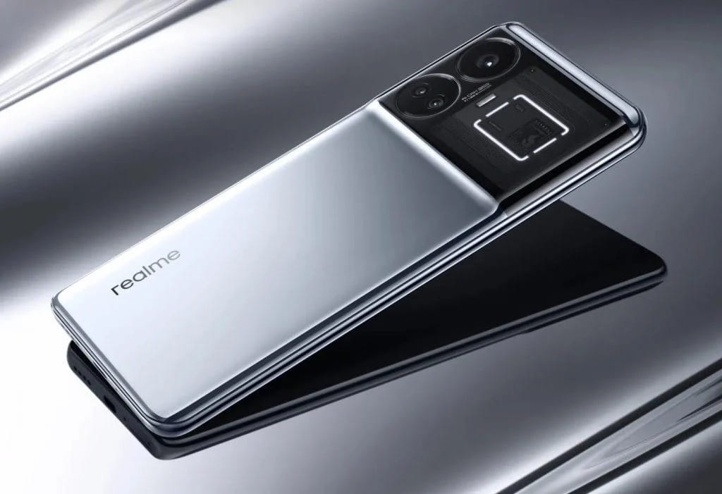 Смартфон із дуже швидкою зарядкою. Флагман Realme GT5 заряджається за 9 хвилин (1)