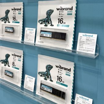 DDR Wibrand на 16 GB на полиці магазину